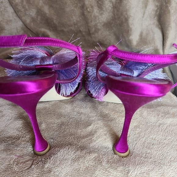 Manolo Blahnik Slingback Sandals - Picture 4 of 8